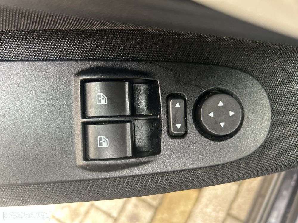 Fiat Punto Evo 1.3 M-Jet My Life Tom Tom 90g - 29