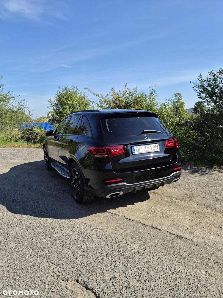 Mercedes-Benz GLC - 4