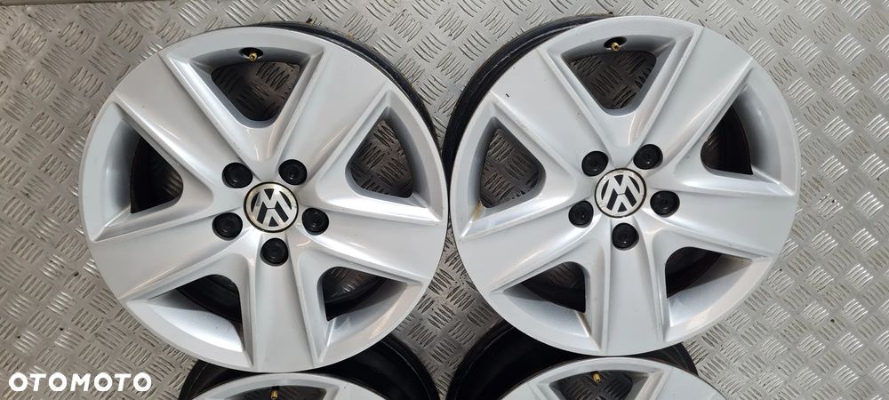 VW Golf VI Felgi Stalowe 16 5x112 - 2