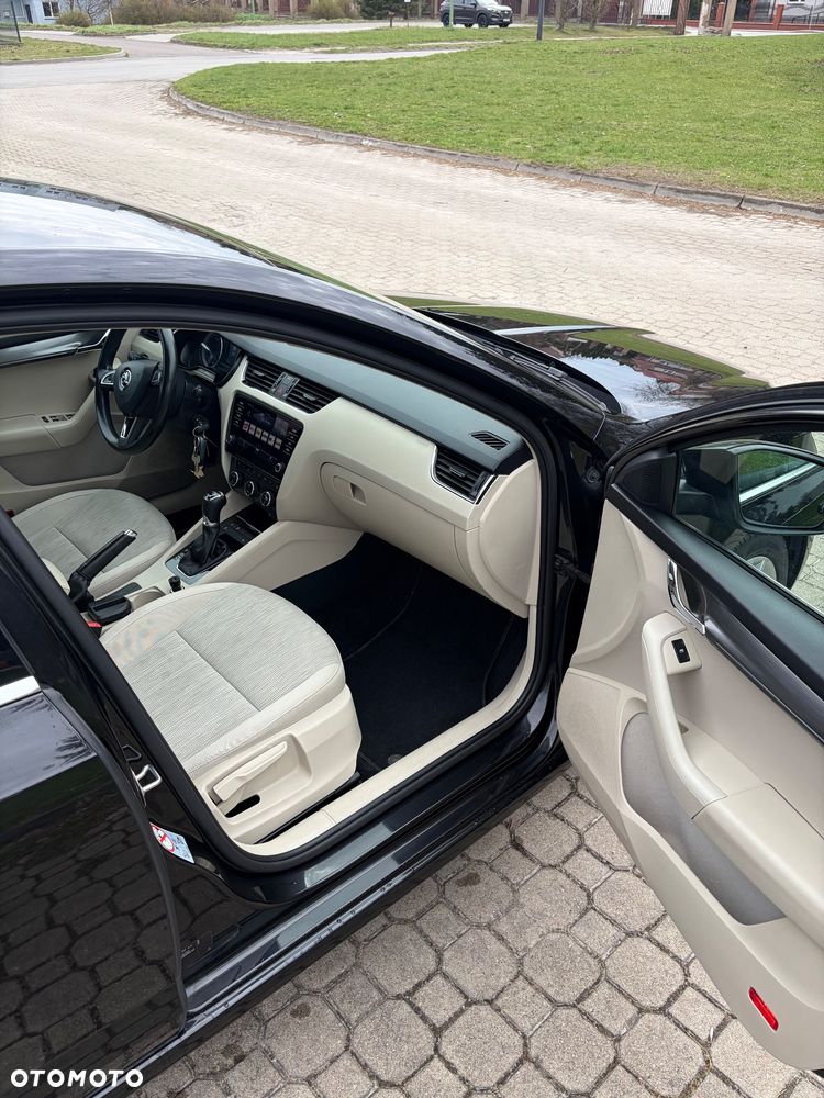 Skoda Octavia 2.0 TDI SCR 4x4 Style DSG - 13