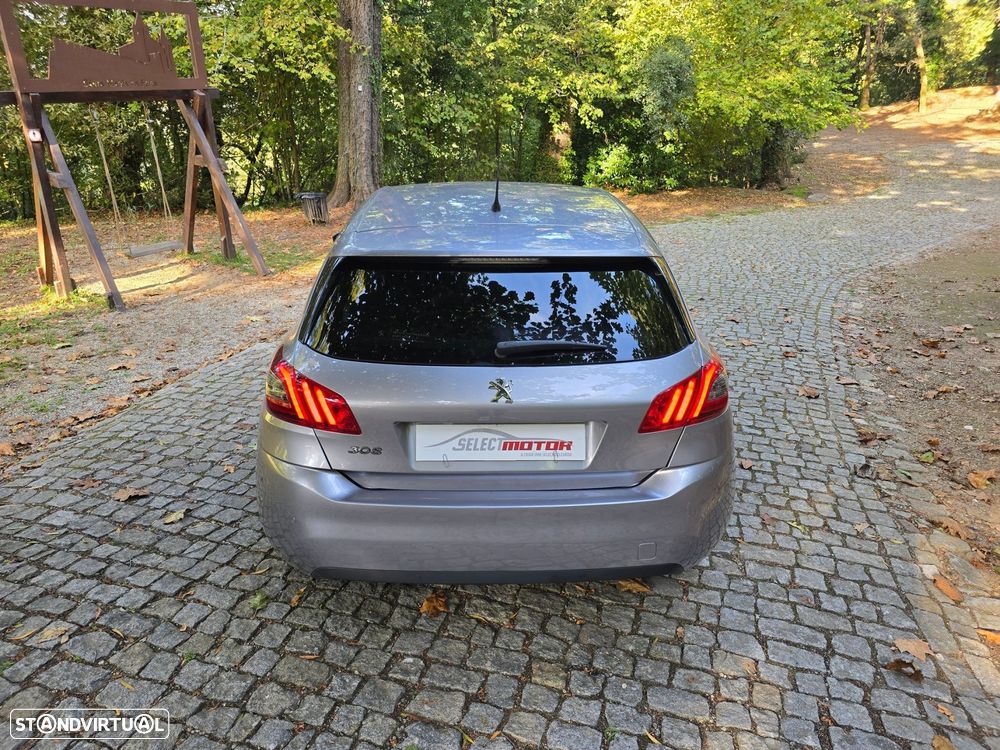 Peugeot 308 1.2 PureTech Style - 8