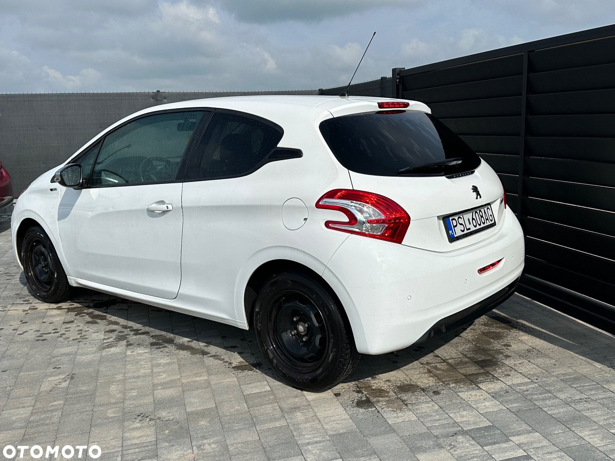 Peugeot 208 1.2 VTi Active - 4