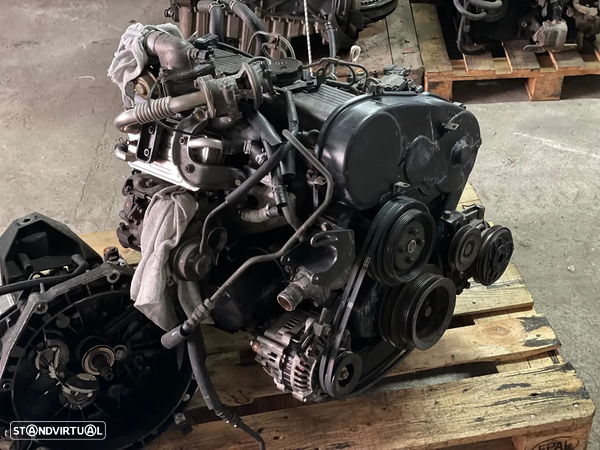 Motor Mitsubishi 4D56