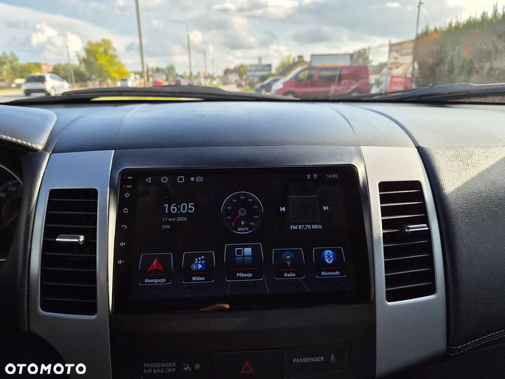 Mitsubishi Outlander 2.0 2WD Invite - 19