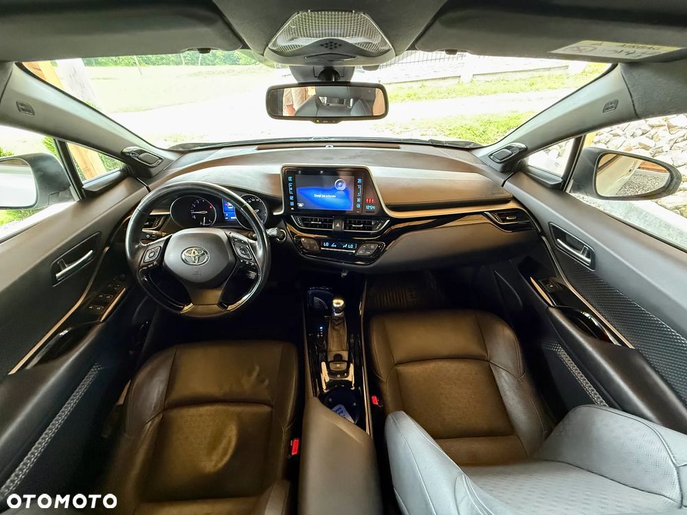 Toyota C-HR 1.2 T Premium CVT 4x4 - 17