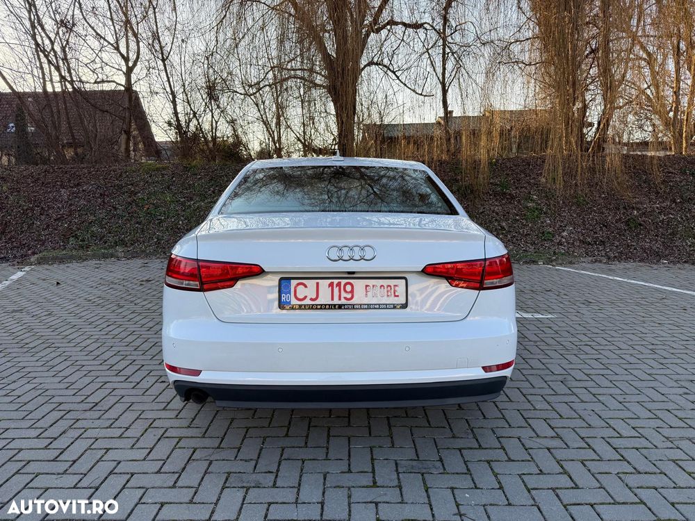 Audi A4 2.0 TDI DPF clean diesel multitronic S line Sportpaket - 10