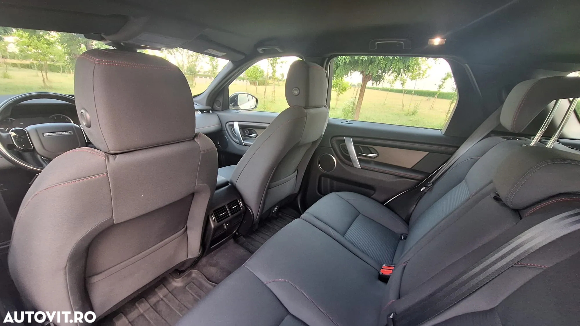 Land Rover Discovery Sport 2.0 P200 R-Dynamic MHEV - 11