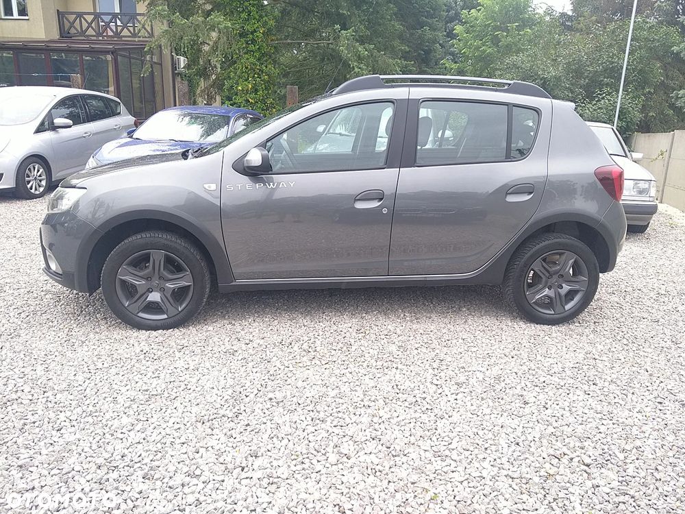 Dacia Sandero Stepway TCe 90 (S&S) Prestige - 4