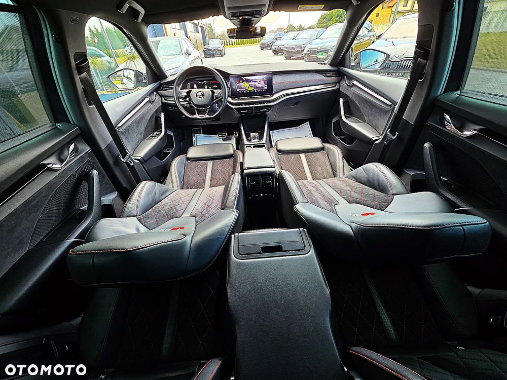 Skoda Octavia 2.0 TDI DSG 4x4 RS Plus - 15