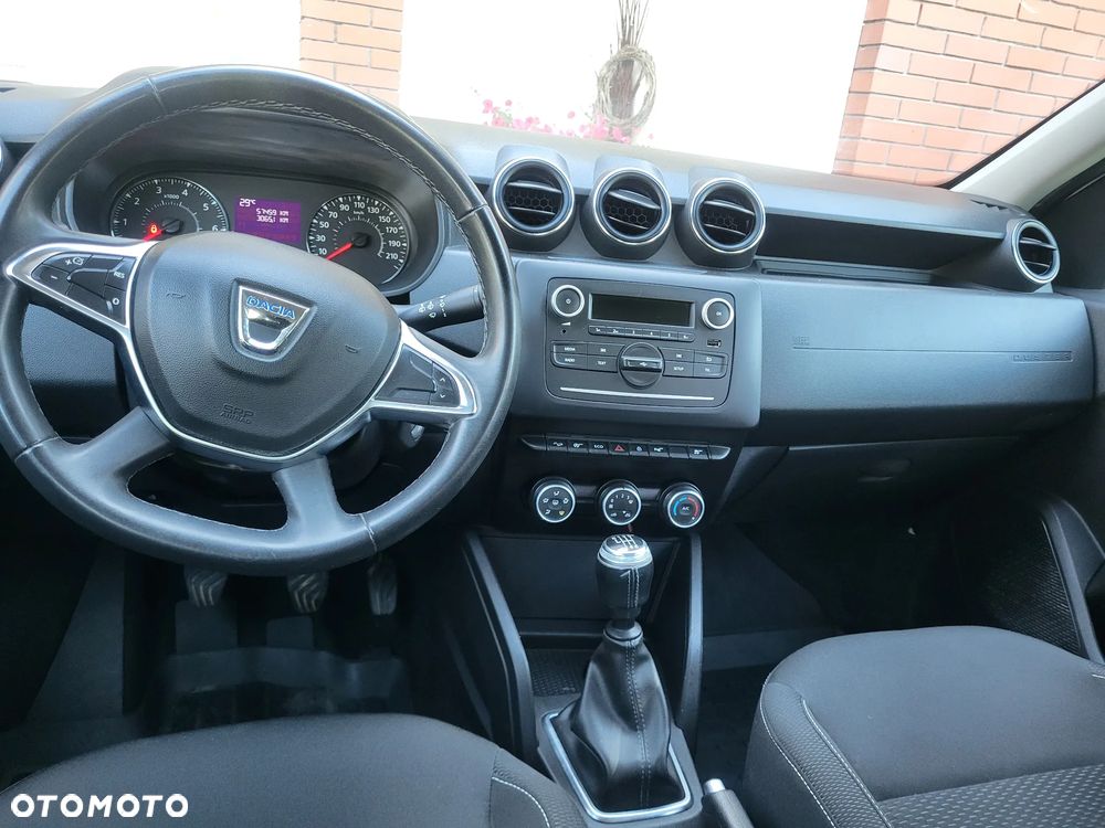 Dacia Duster TCe 125 4x4 Blackshadow - 21