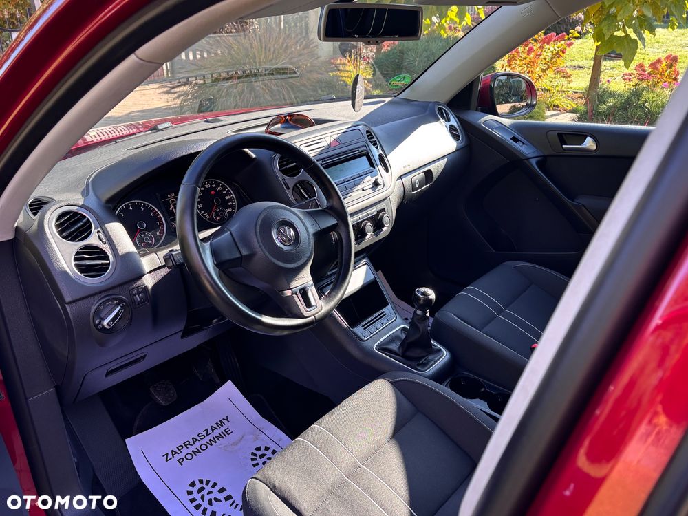 Volkswagen Tiguan - 23