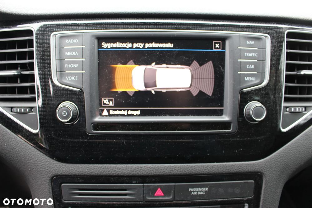 Volkswagen Golf Sportsvan 2.0 TDI (BlueMotion Technology) Sound - 15