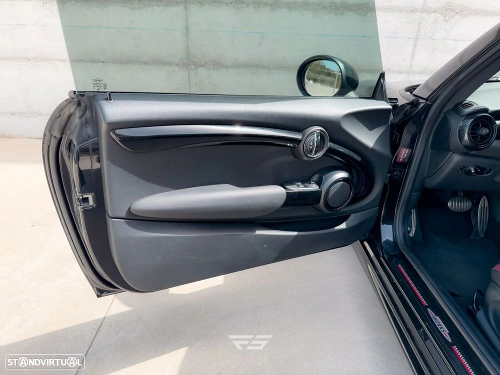 MINI 3 Portas John Cooper Works Auto Desportiva - 13