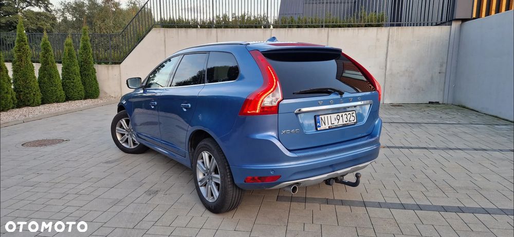 Volvo XC 60 - 8