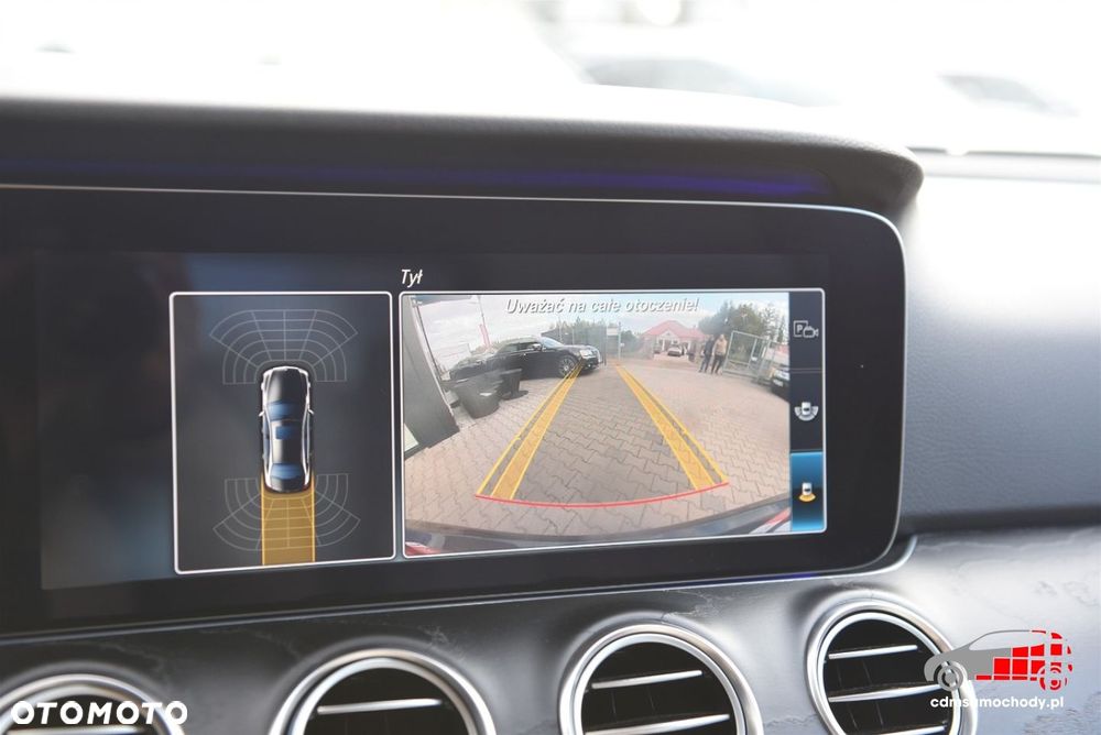 Mercedes-Benz Klasa E - 23