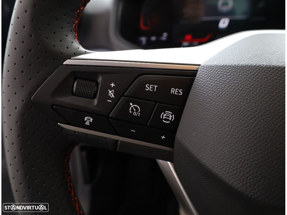 SEAT Ibiza 1.0 TSI FR - 34