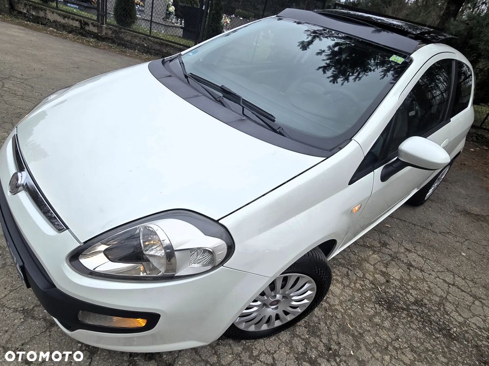Fiat Punto Evo ver-1-4-16v-dynamic - 3