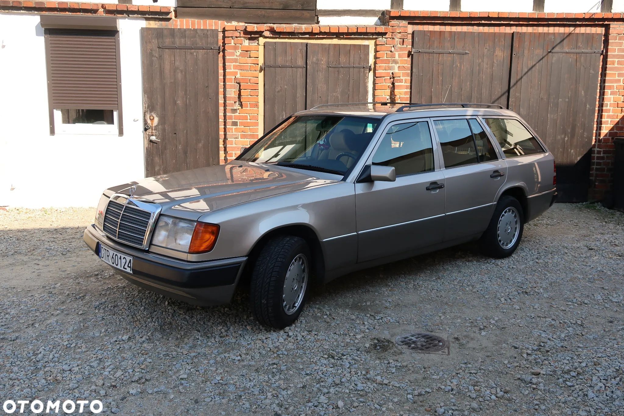Mercedes-Benz W124 (1984-1993) - 1