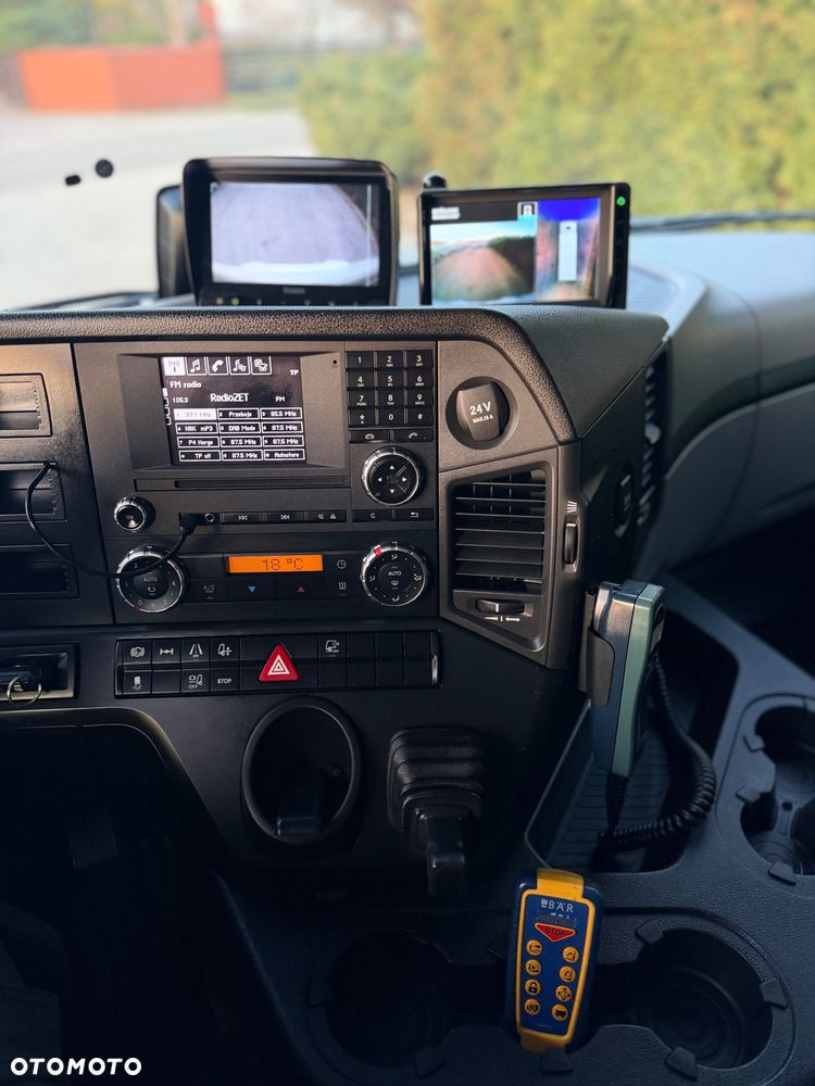 Mercedes-Benz ANTOS /1830/E 6/Chłodnia +Winda /18 Palet / Niski Przebieg122 Tys Km! - 24