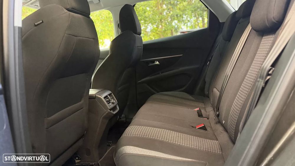 Peugeot 3008 1.2 PureTech Active Pack - 11