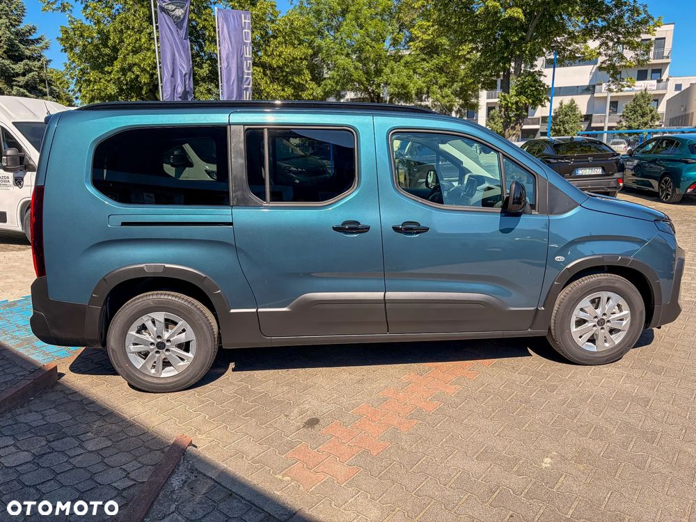 Peugeot Rifter - 8