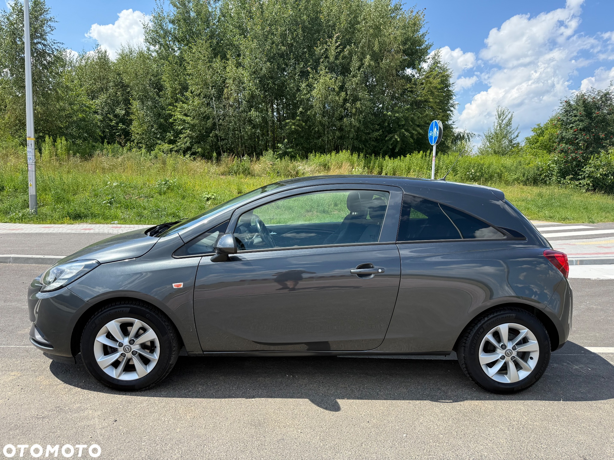 Opel Corsa 1.4 Enjoy - 2