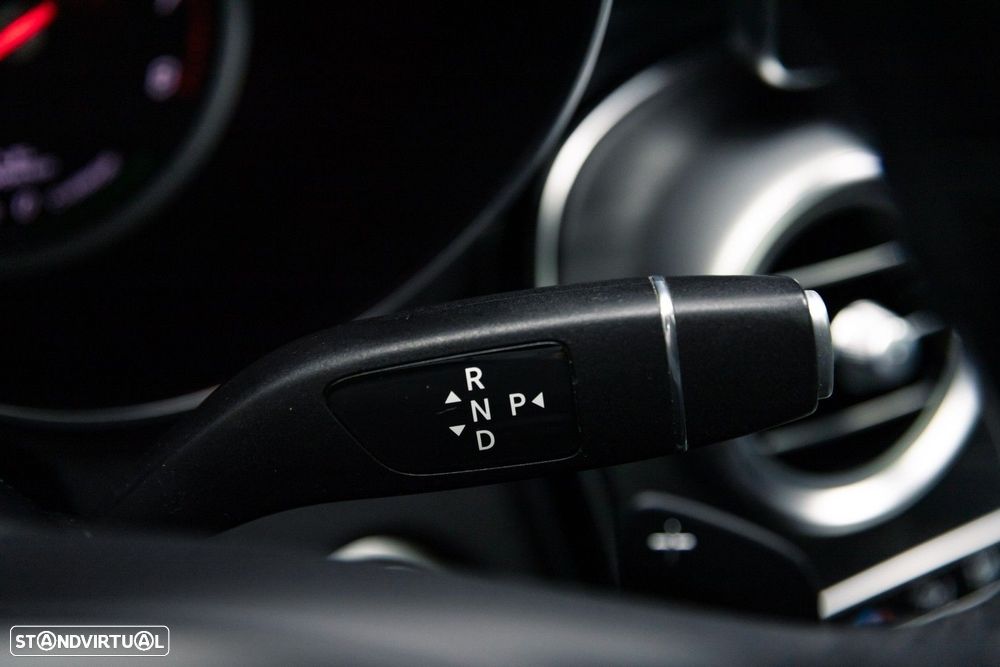 Mercedes-Benz GLC 350 e 4Matic 7G-TRONIC - 33