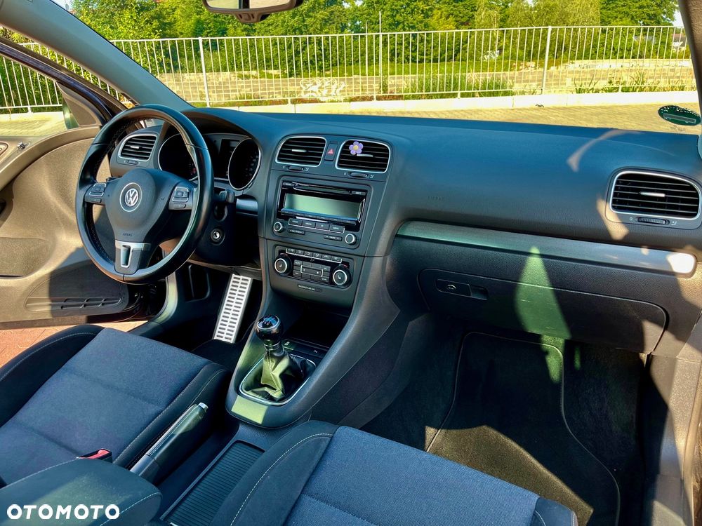 Volkswagen Golf 1.2 TSI BlueMot Comfortline - 14