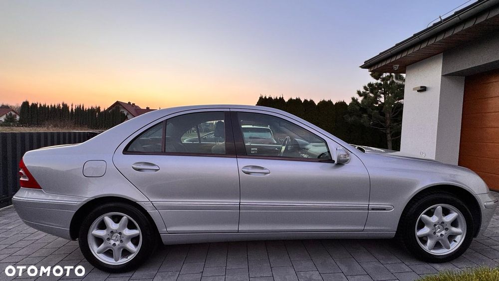 Mercedes-Benz Klasa C - 2