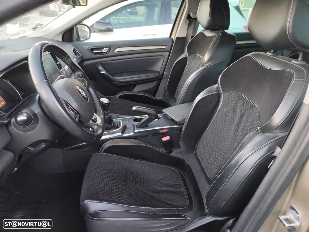 Renault Mégane Sport Tourer 1.5 dCi Intens - 10