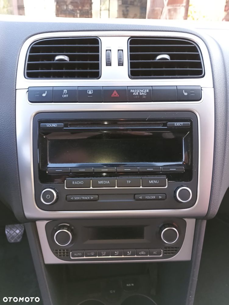 Volkswagen Polo - 4