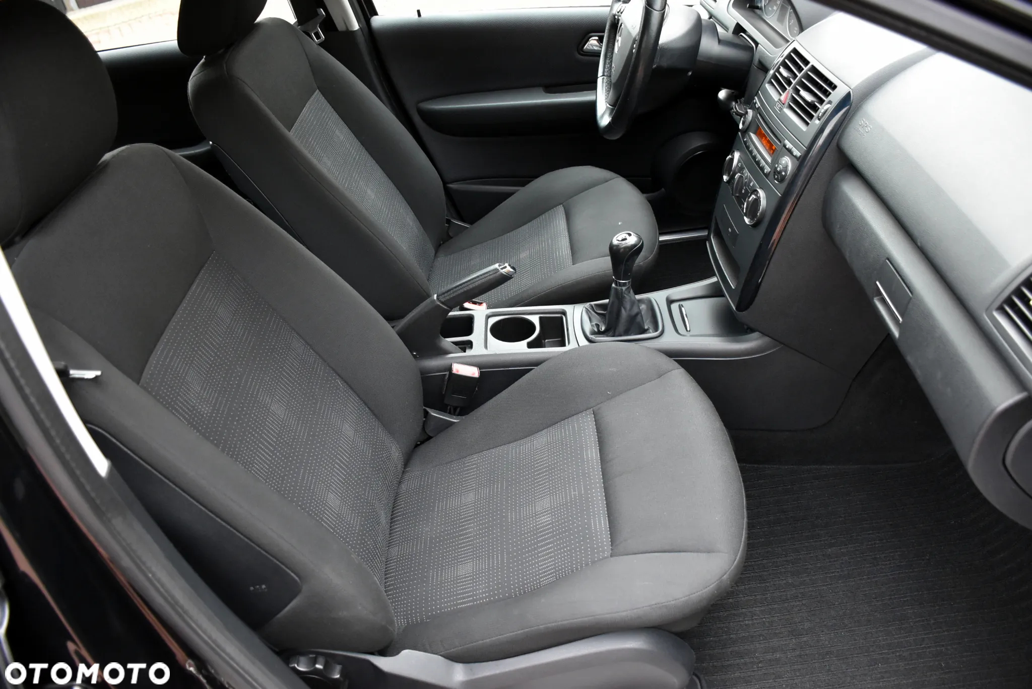 Mercedes-Benz Klasa A 160 BlueEfficiency - 23