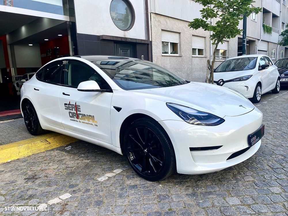 Tesla Model 3 Standard Range Plus RWD - 4
