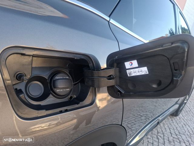 Peugeot 3008 225 e-EAT8 GT - 50