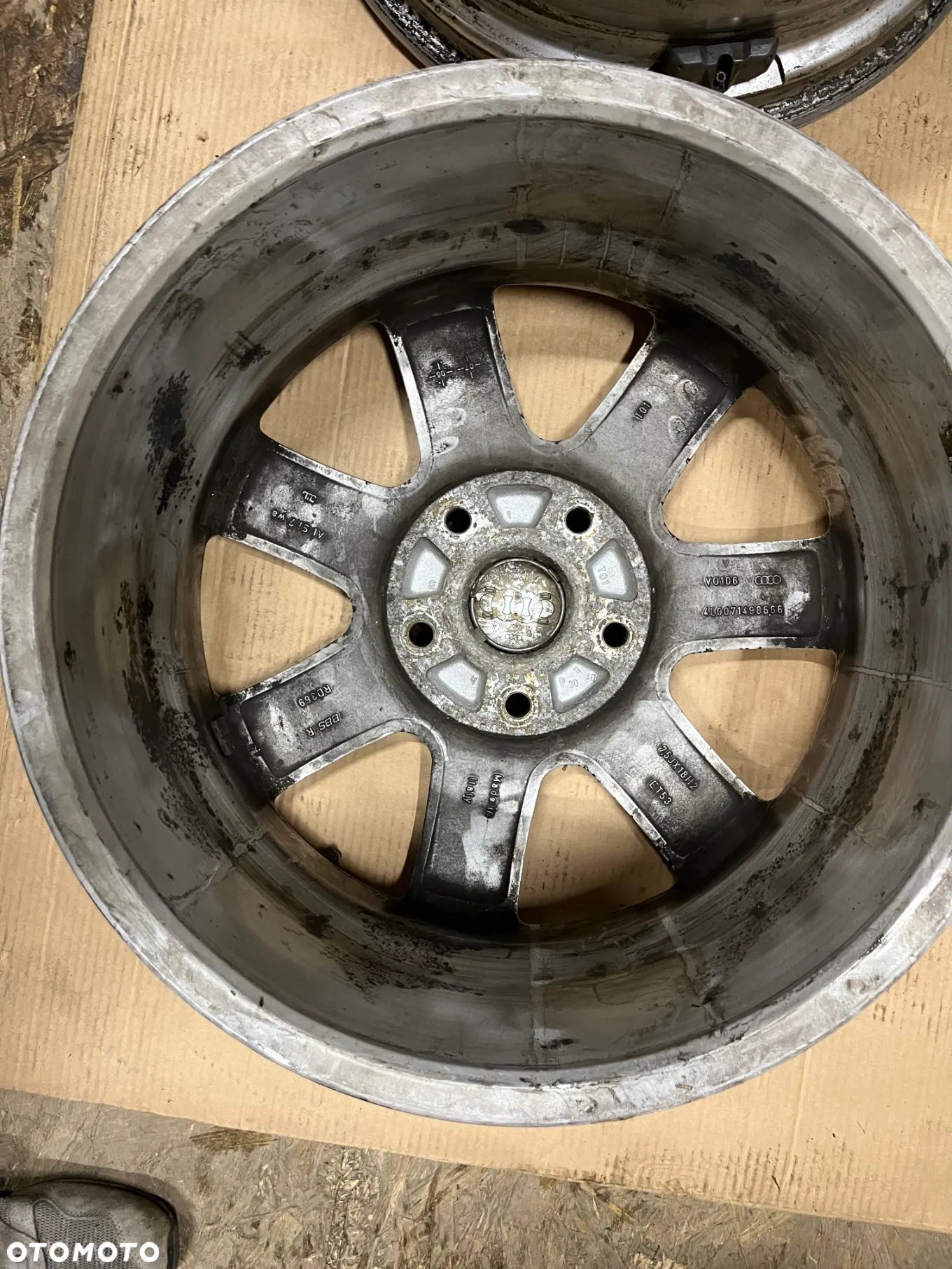 Felgi aluminiowe 7,5J x 18H2 ET53 Audi komplet - 12