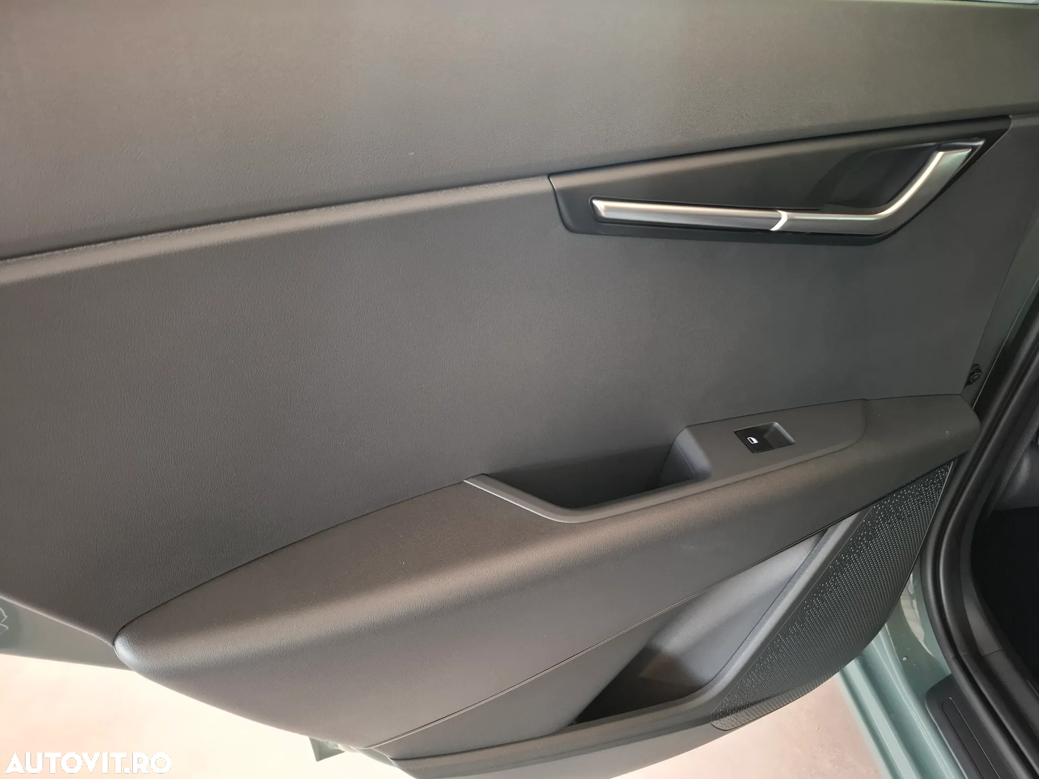 Kia Niro 1.6 GDI 6DCT HEV Classic - 28