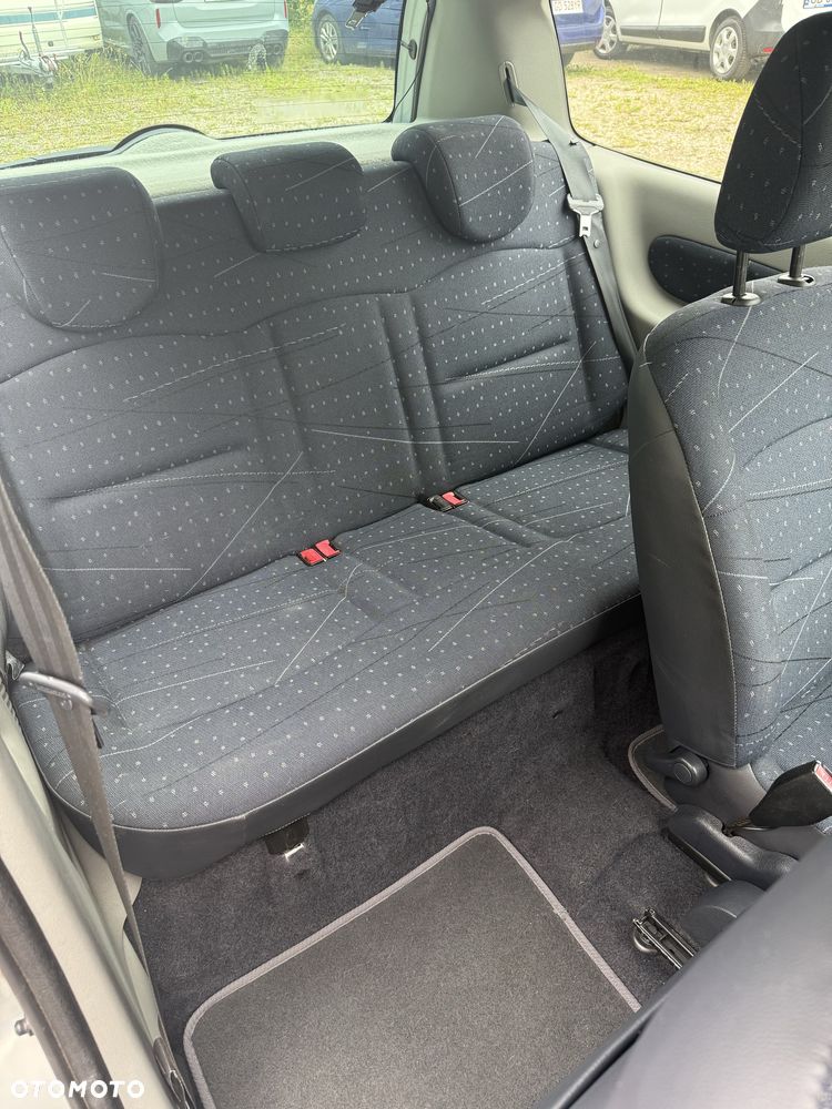Renault Clio - 6