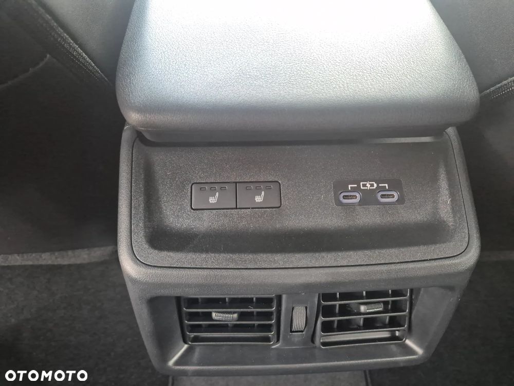 Toyota bZ4X 73.1kWh Executive - 13
