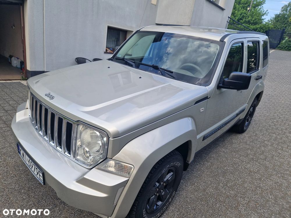 Jeep Cherokee - 22