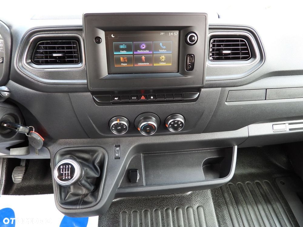 Renault MASTER FURGON BRYGADÓWKA 7 MIEJSC TEMPOMAT NAWIGACJA LEDY KLIMATYZACJA  135KM - 32