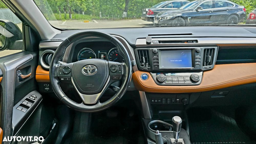 Toyota RAV4 - 21