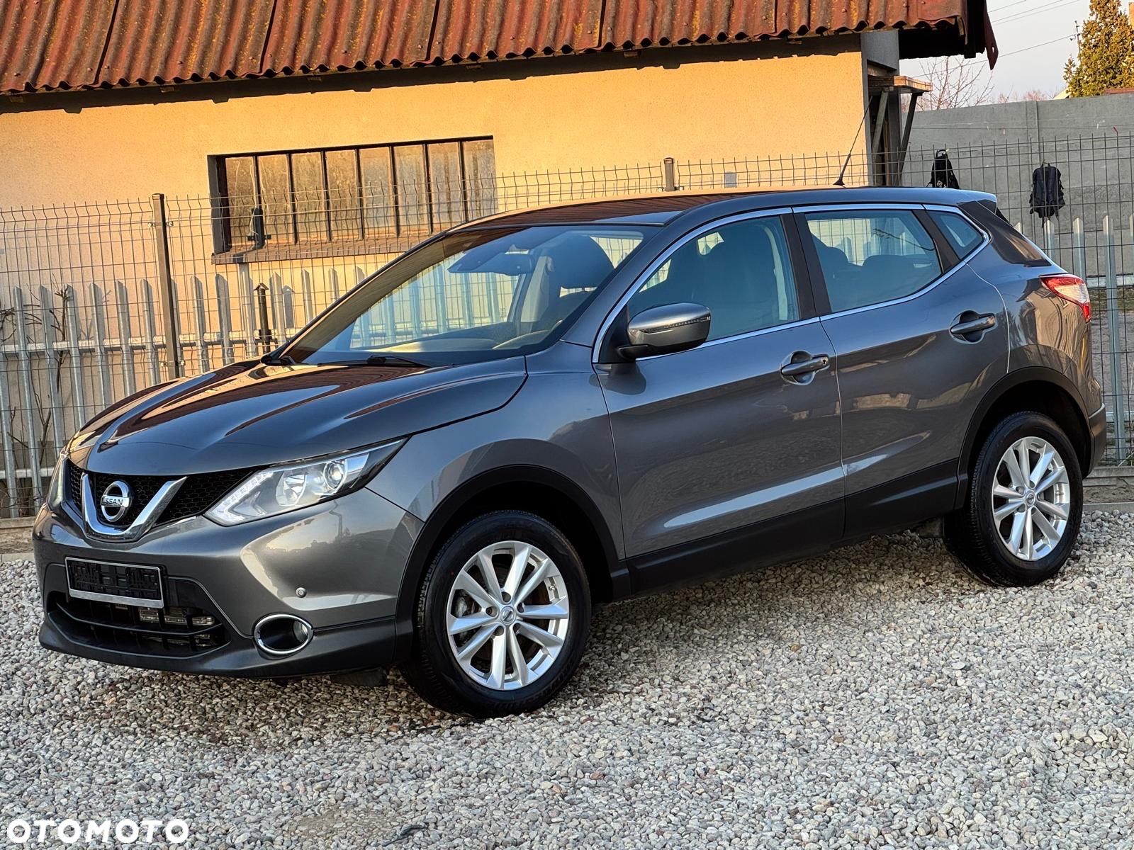 Nissan Qashqai 1.2 DIG-T Tekna Xtronic EU6 - 16