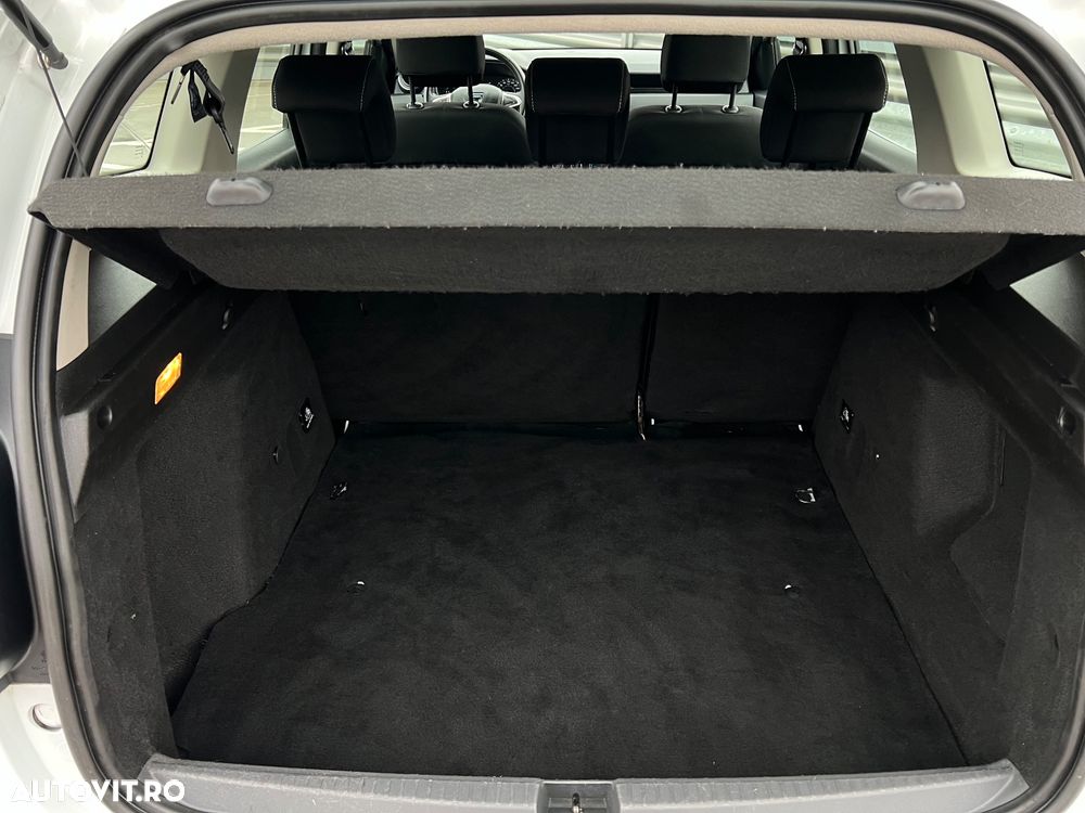 Dacia Duster 1.6 SCe Comfort - 21