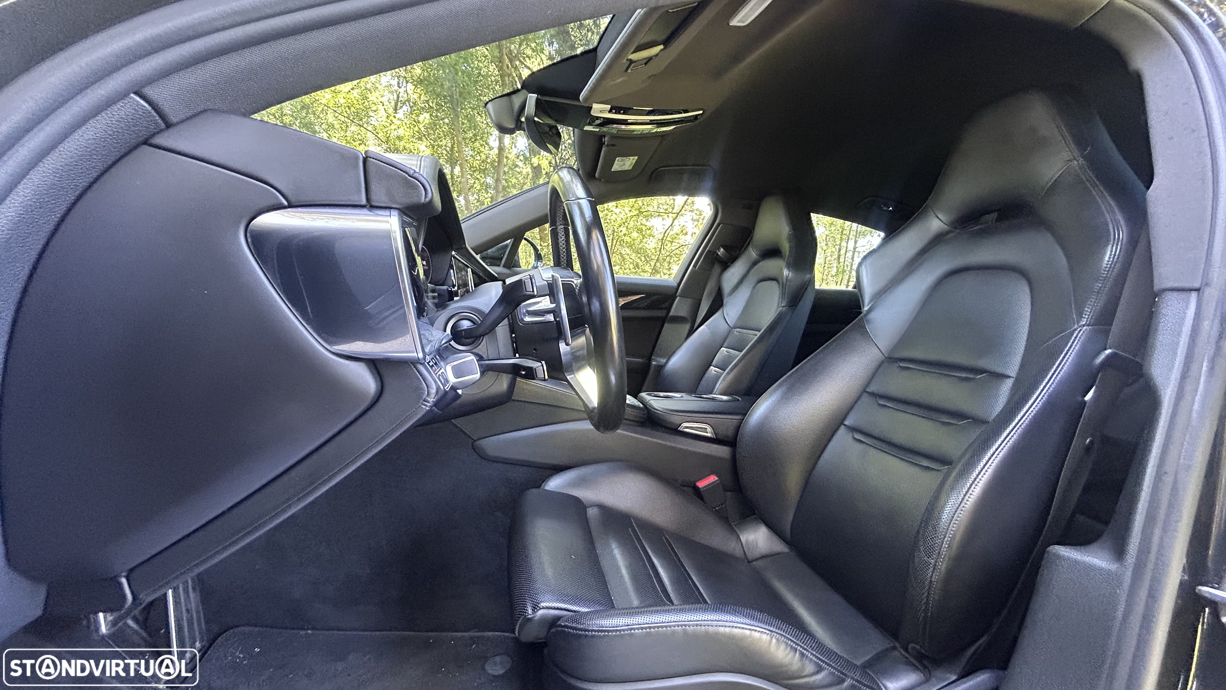 Porsche Panamera 4 E-Hybrid - 19
