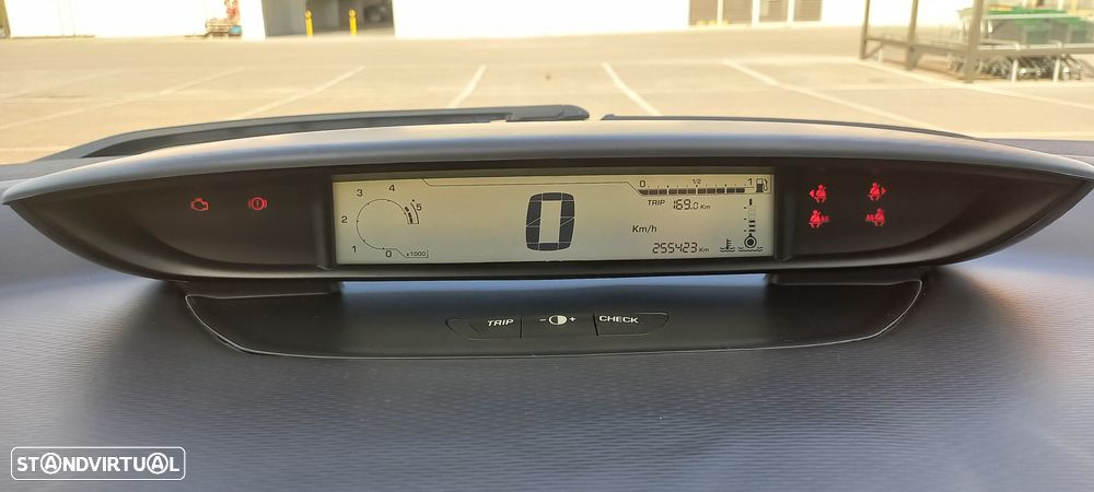 Citroën C4 1.6 HDi Business - 11