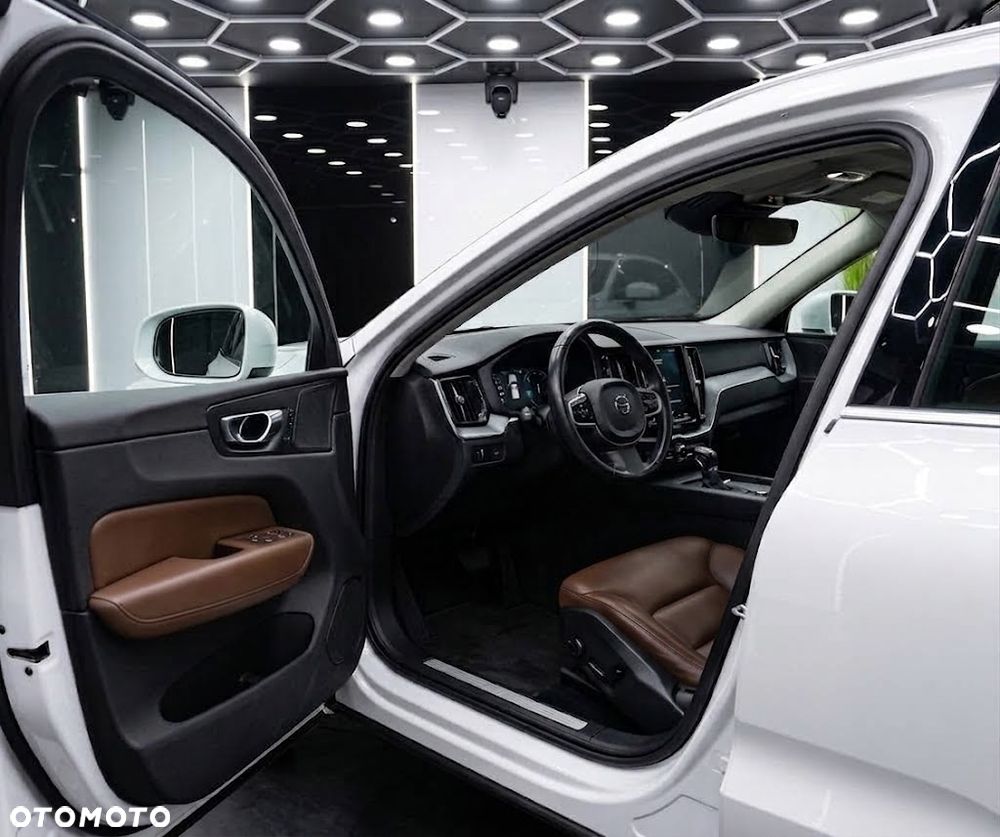 Volvo XC 60 D4 AWD Inscription - 5