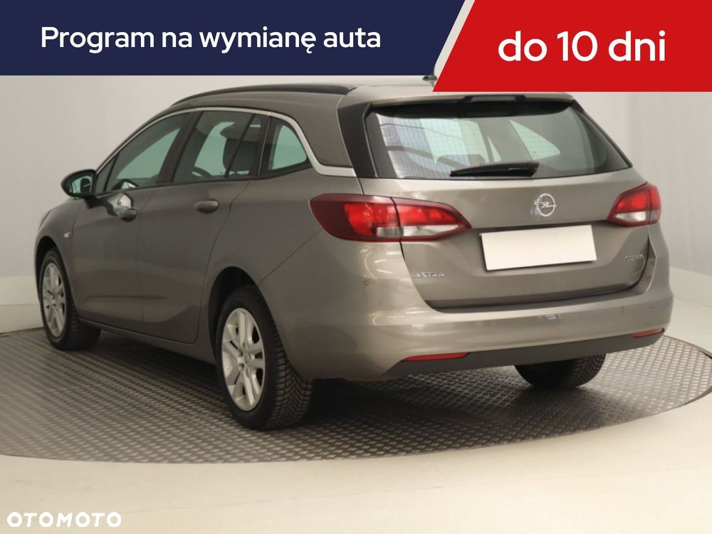 Opel Astra - 6