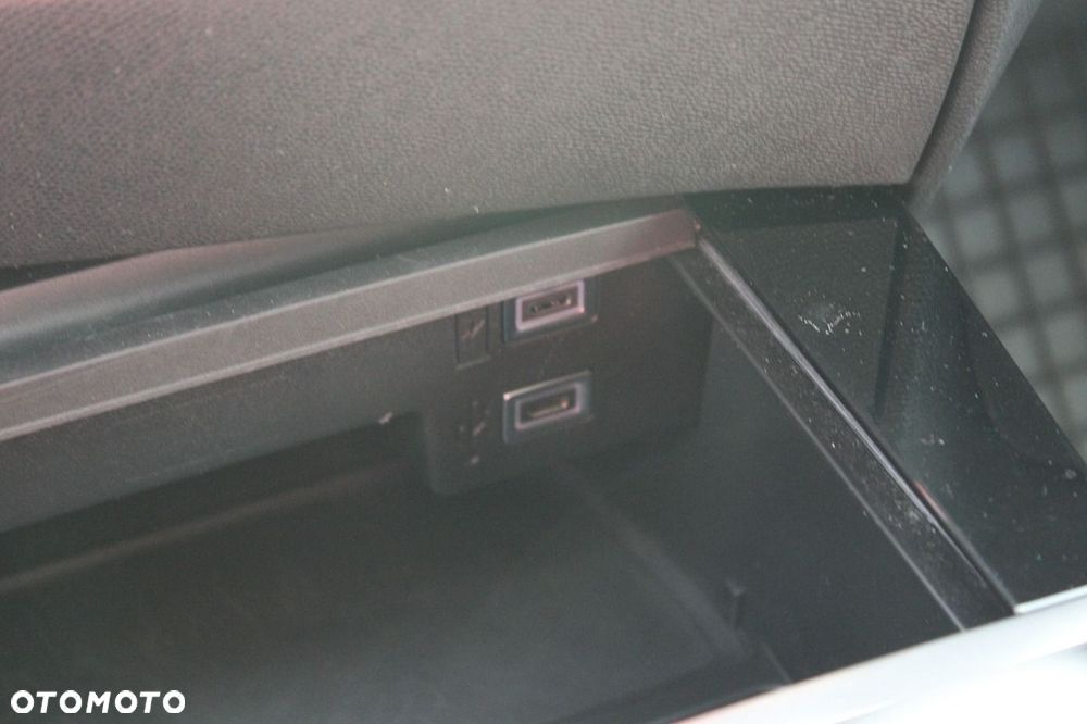 Opel Astra - 28