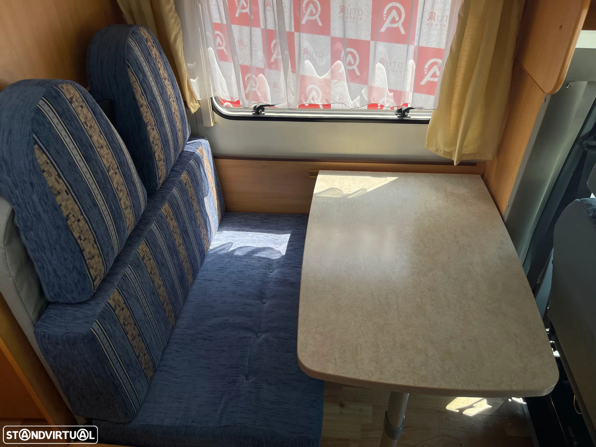 Ford Transit LMC Liberty TI 618 - 21