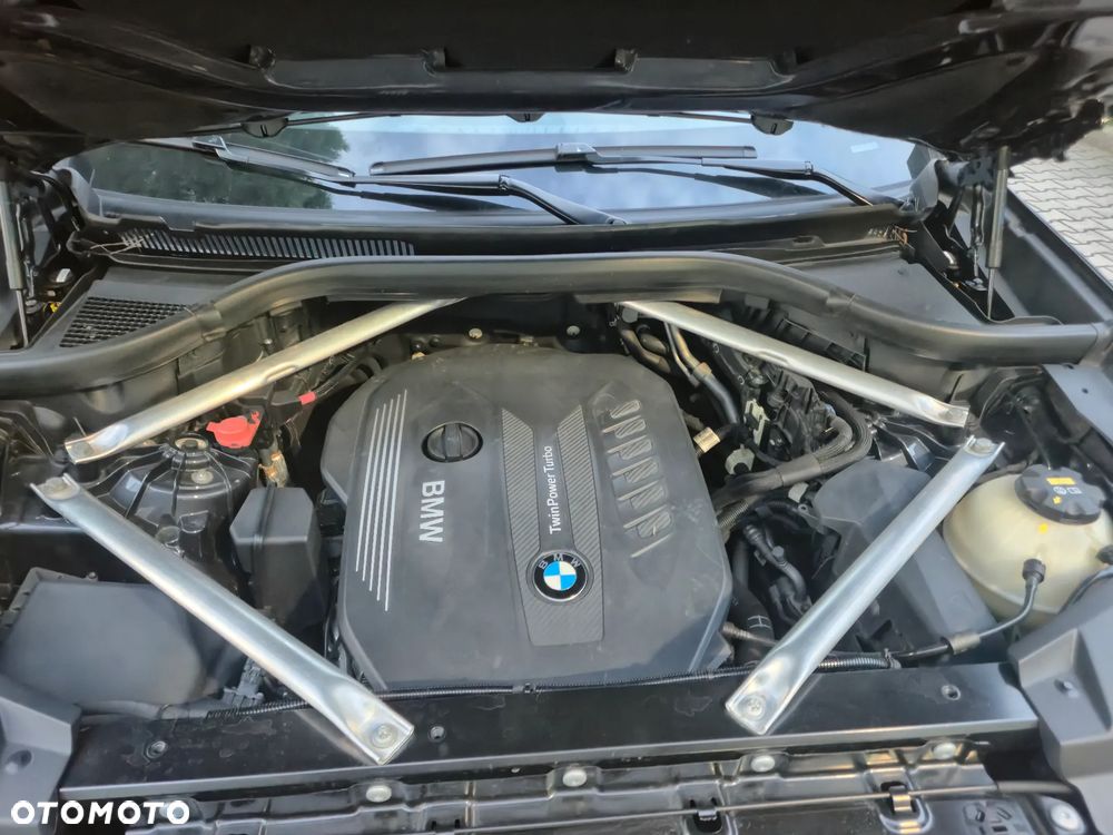 BMW X6 - 13